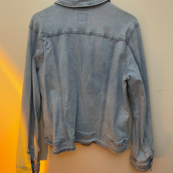 Universal Threads Denim Jacket - Picture 2 of 3